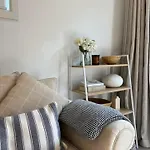 Auckland Coastal Hideaway Castor Bay Beach